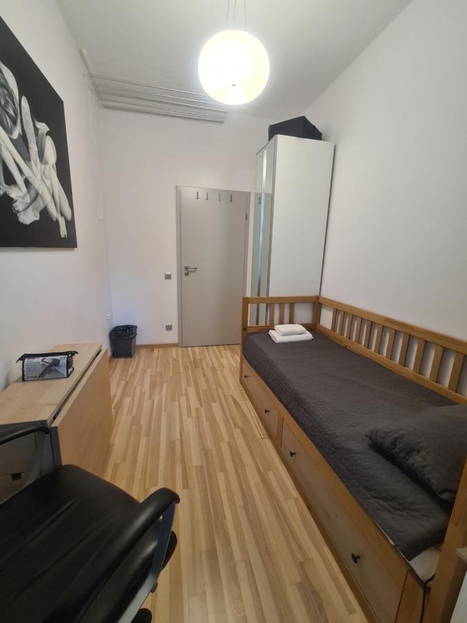 Mieszkanie Wilcza Apartment Warsaw Luaran gambar